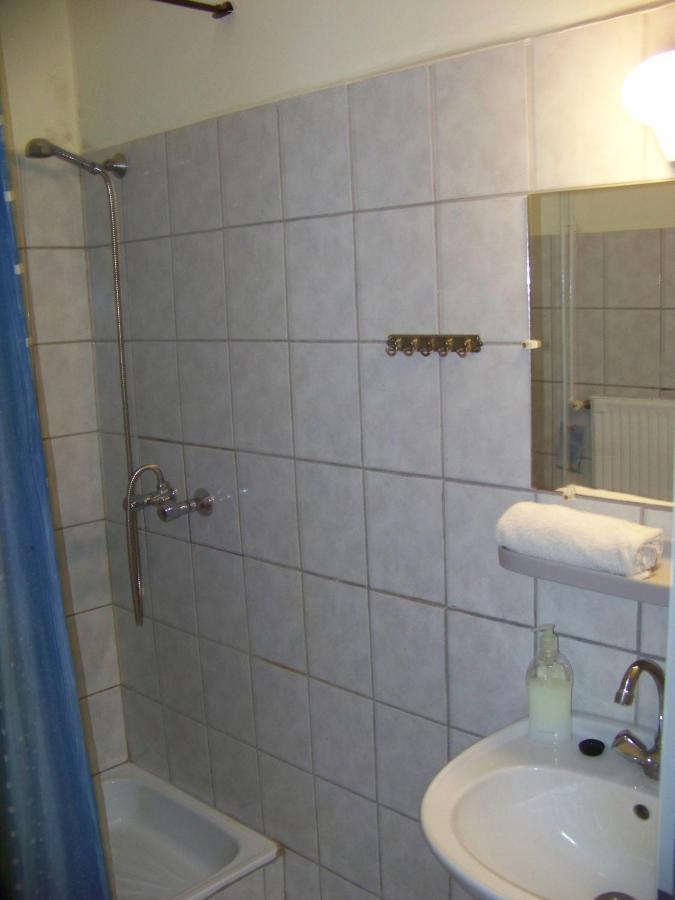 F 106 Vendeghaz Hotel Fertohomok Exterior photo